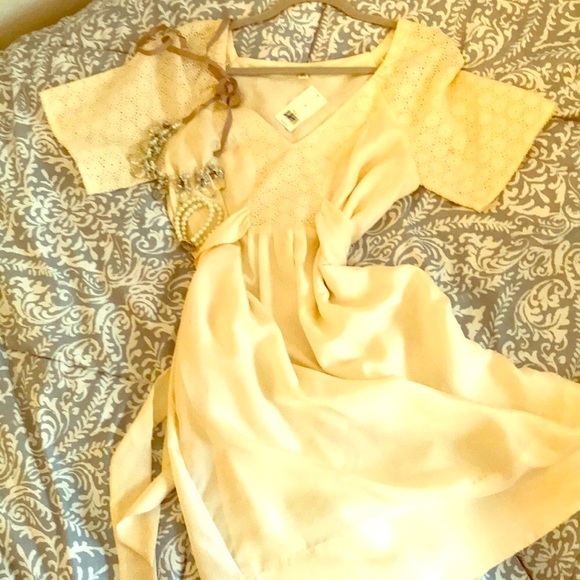 Banana Republic Dresses & Skirts - Banana Republic 100 percent Silk Dress New